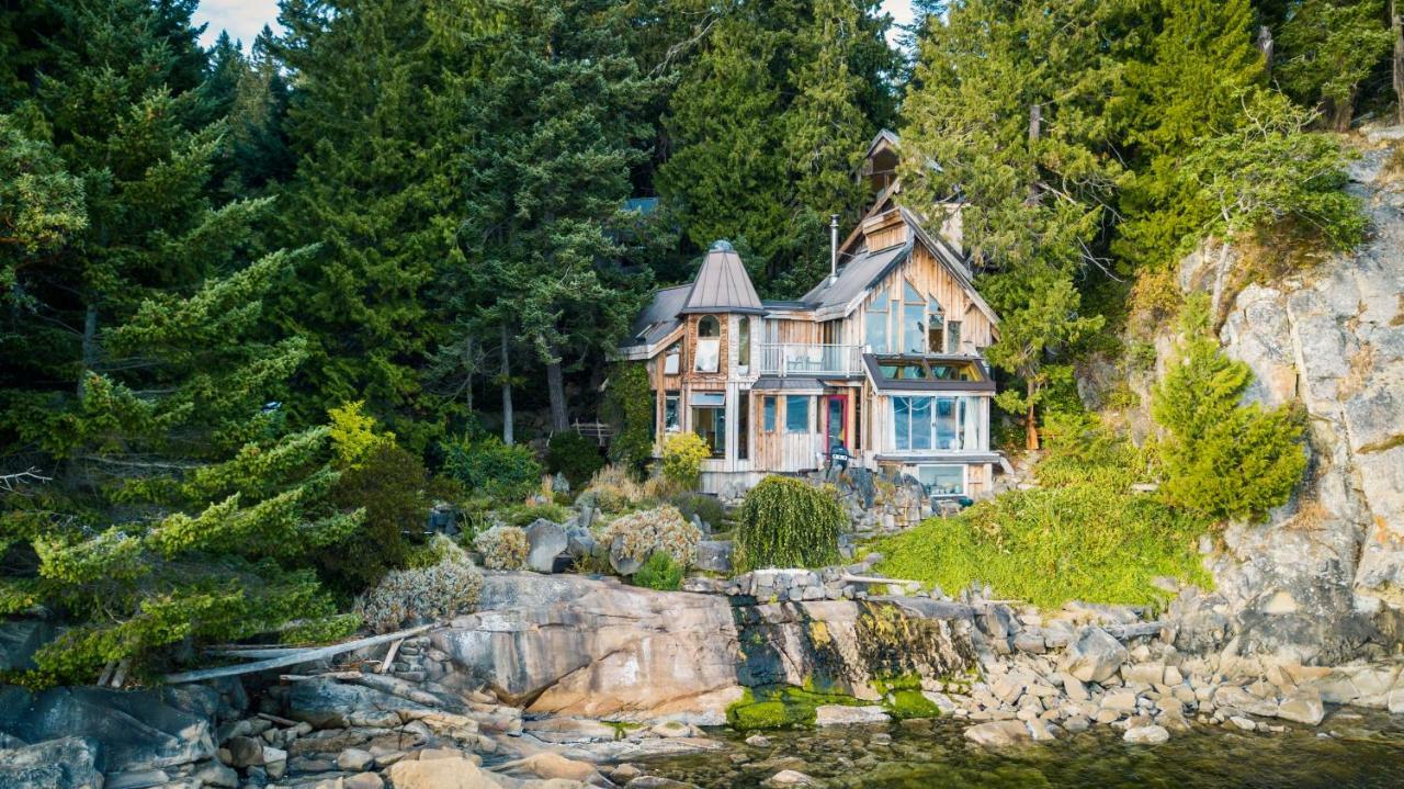 Serenity By The Sea Retreats Montague Harbour Kültér fotó